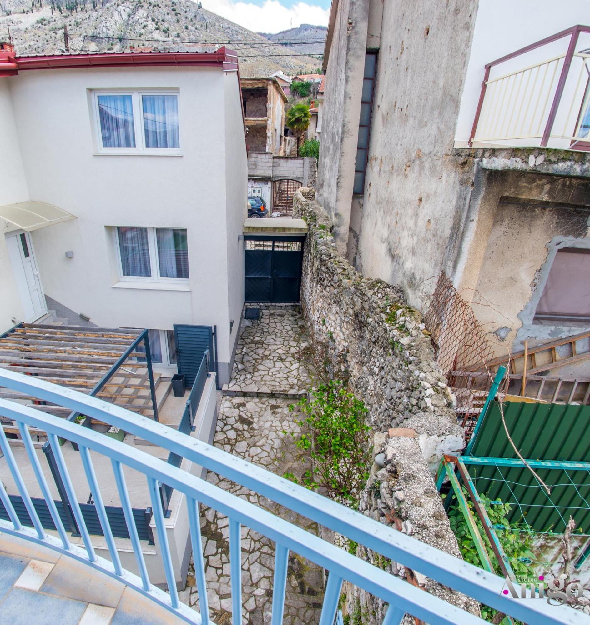 Apartment Ado Mostar Exterior photo